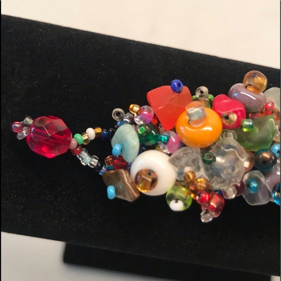 🎉HP🎉Gorgeous artisan beaded bracelet - Picture 9 of 10